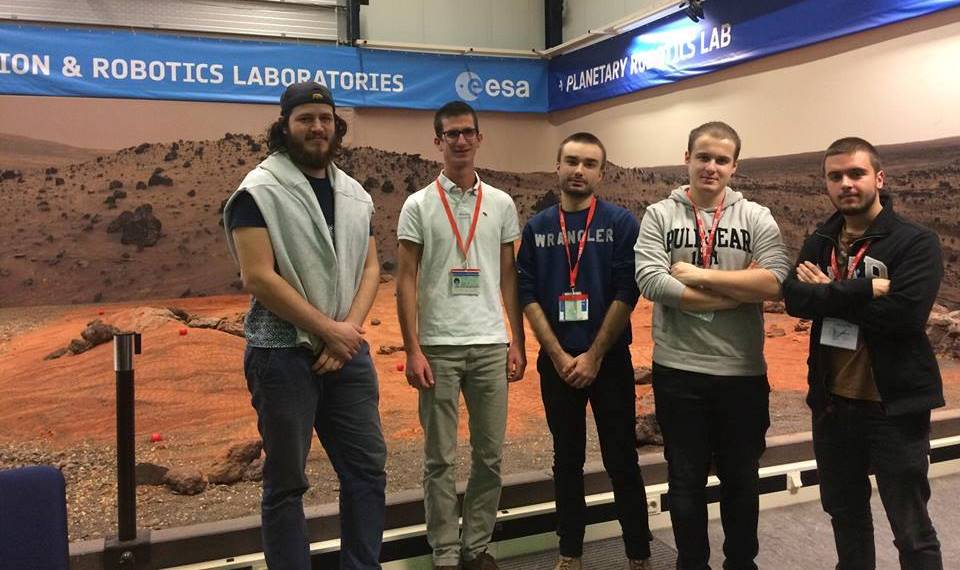 Les étudiants à l'origine du projet NELS