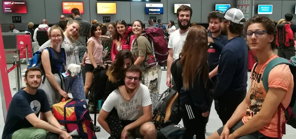 Toute l'équipe au complet