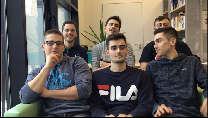 De étudiants ingénieurs de spécialité en Conception, Exploitation d'Équipements Industriels