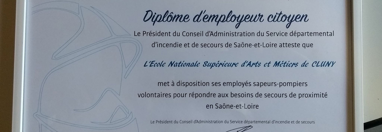 Diplôme d'établissement citoyen décerné au campus Arts et Métiers de CLuny