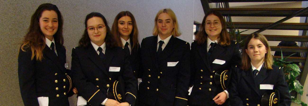 Les élèves ingénieures du campus de Cluny partagent leurs expériences avec les élèves du lycée Henru Parriat à Montceau les Mines