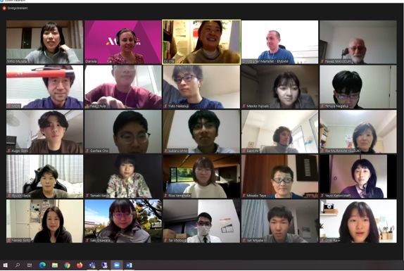 rencontre virtuelle université de Tokyo