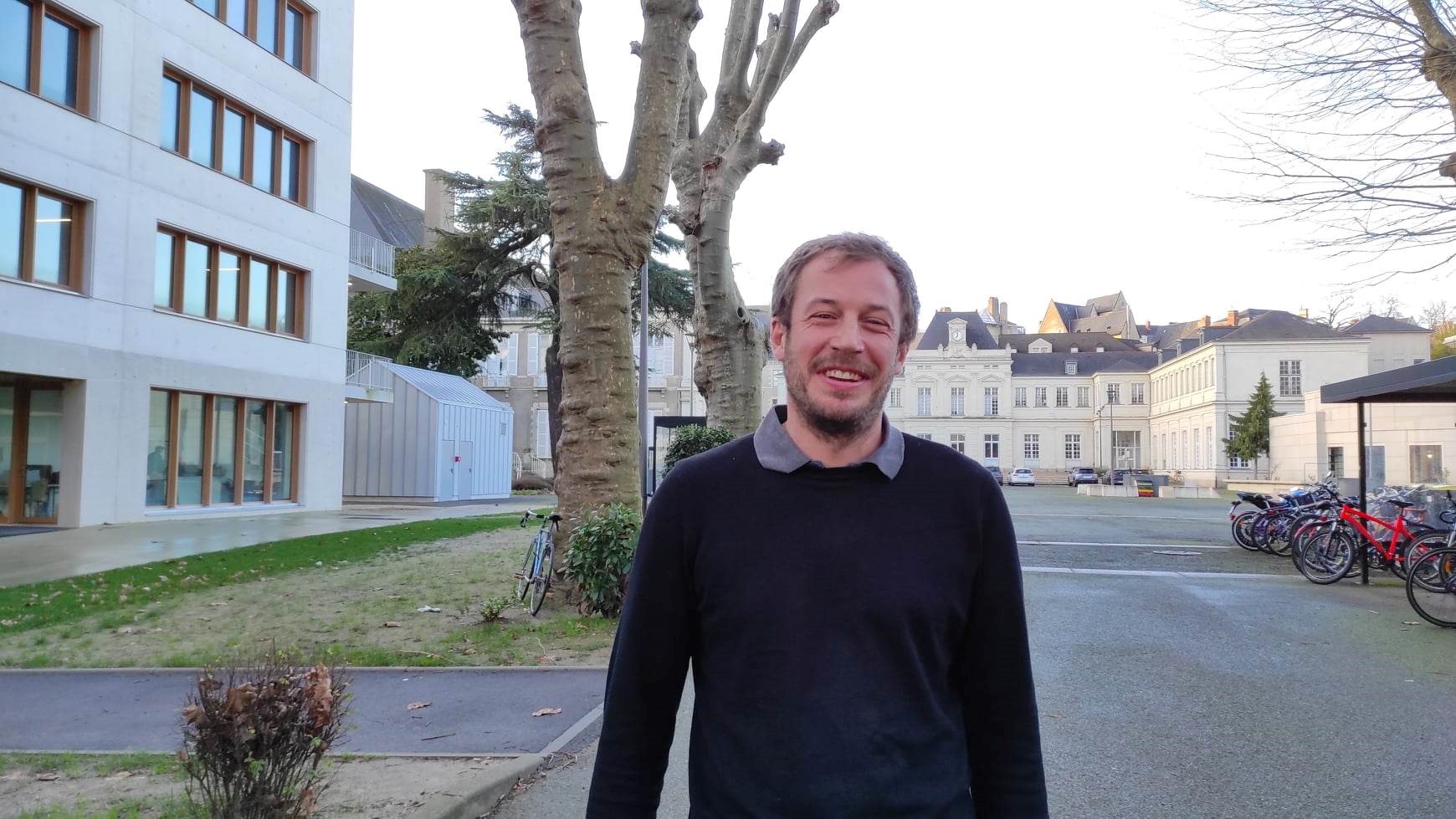 WHAT DO YOU THINK EMITS MORE CO2? IN-PERSON OR REMOTE CLASSES?