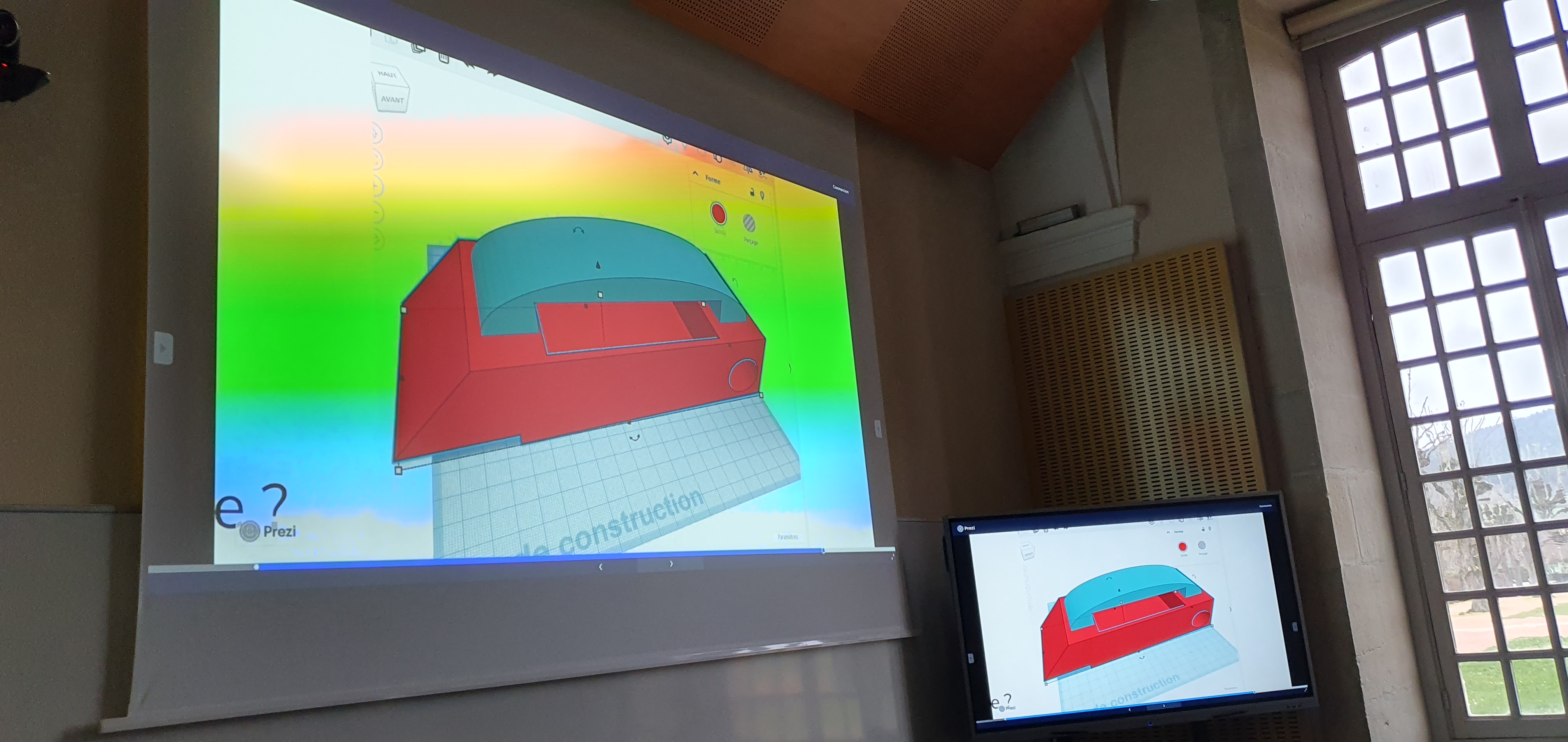 lorsque qu'une simple règle devient également une équerre
