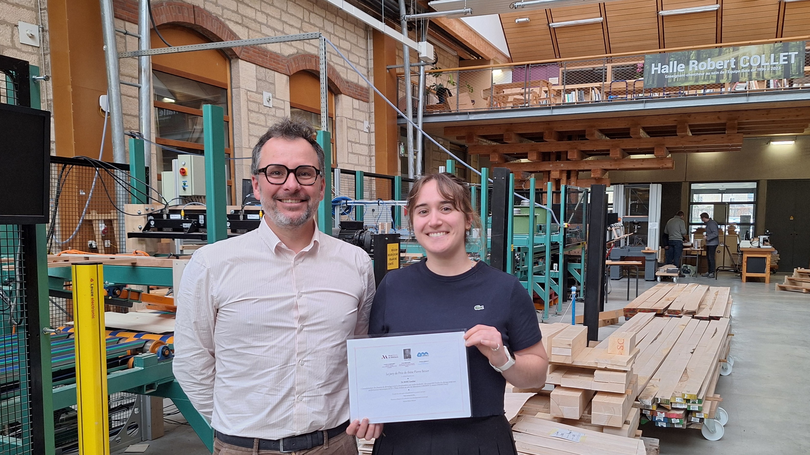 Caroline Marc, winner of the Pierre Bézier Prize with Louis Denaud, Director of LaBoMaP