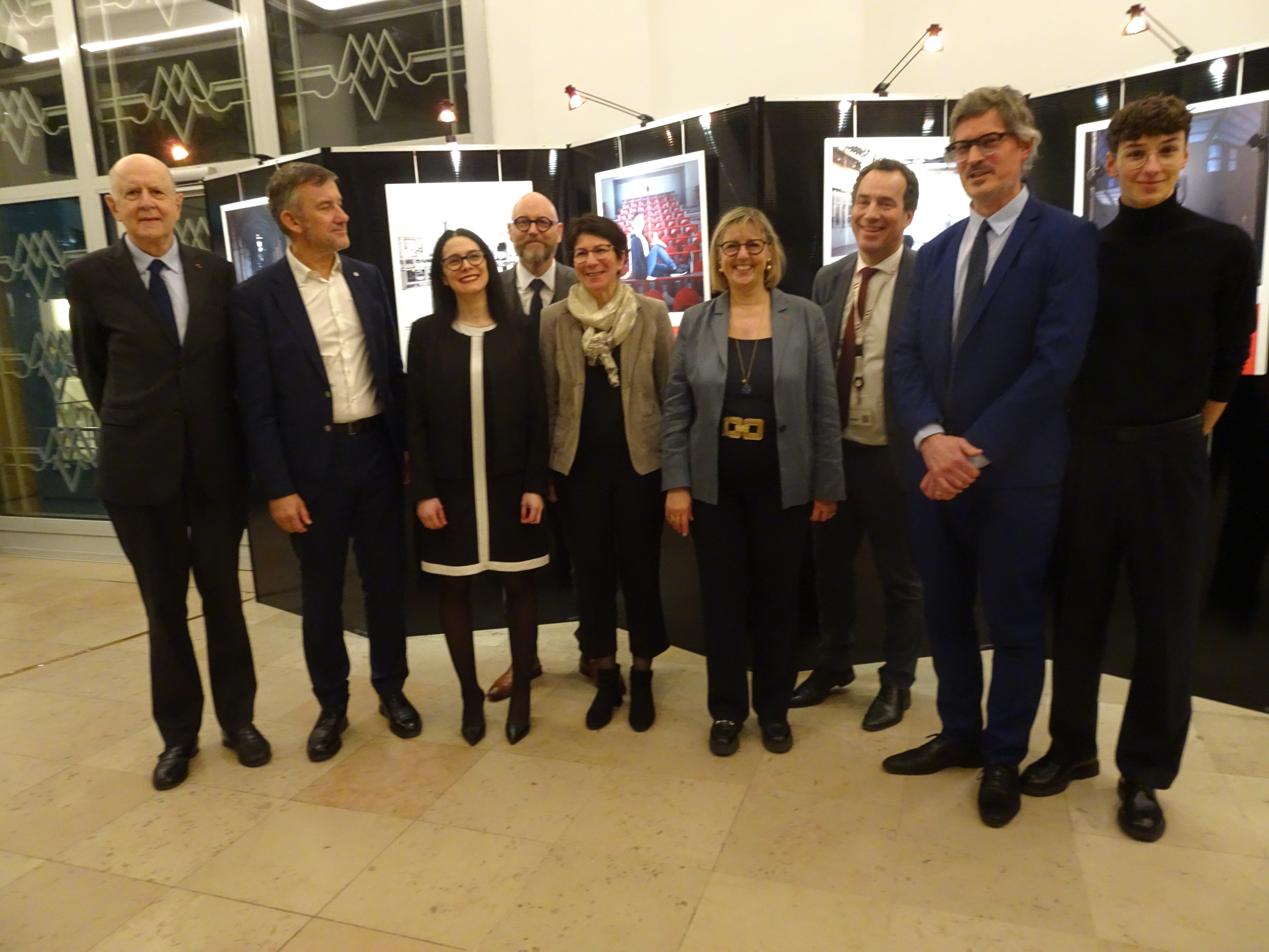 Vernissage de l'exposition "Technologie, nom féminin" en présence de la ministre de l’Enseignement supérieur et de la Recherche, Sylvie Retailleau