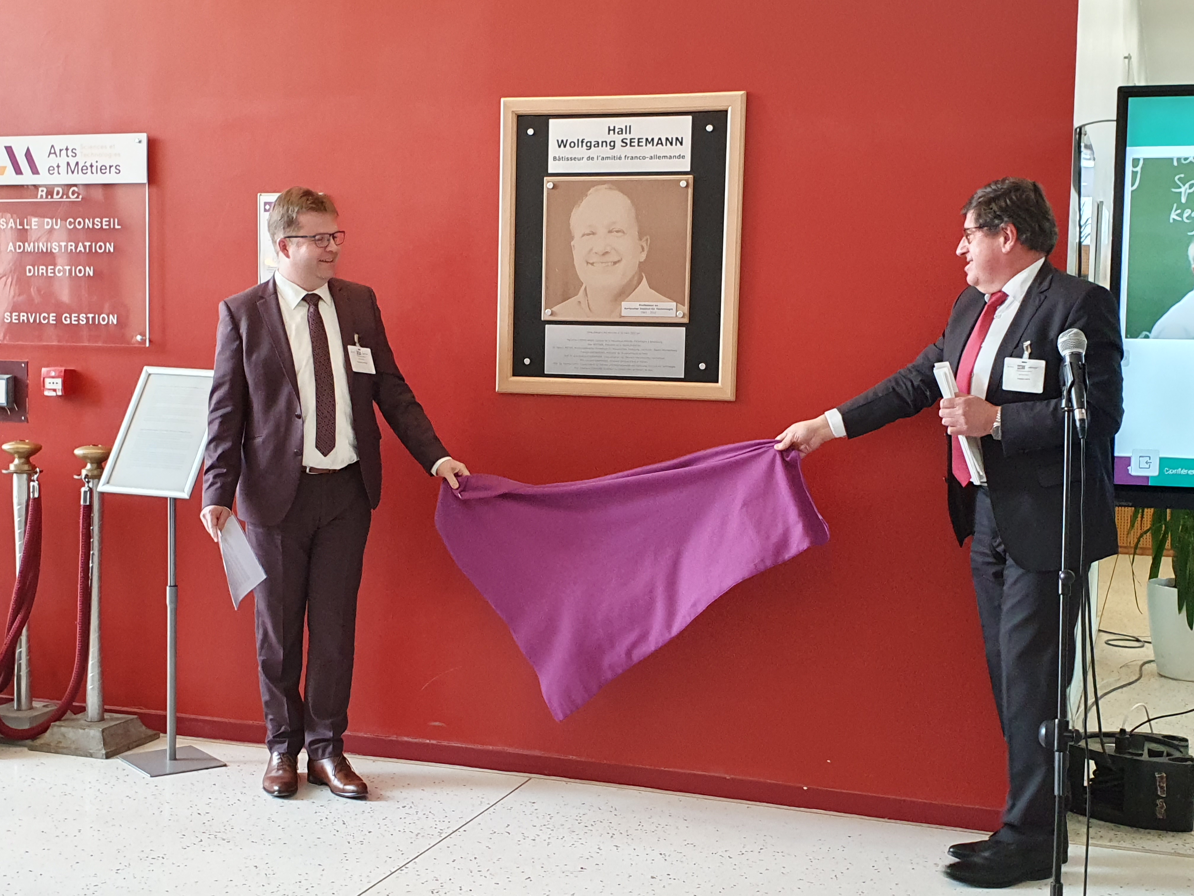 Inauguration du hall Wolgang Seemann - campus de Metz