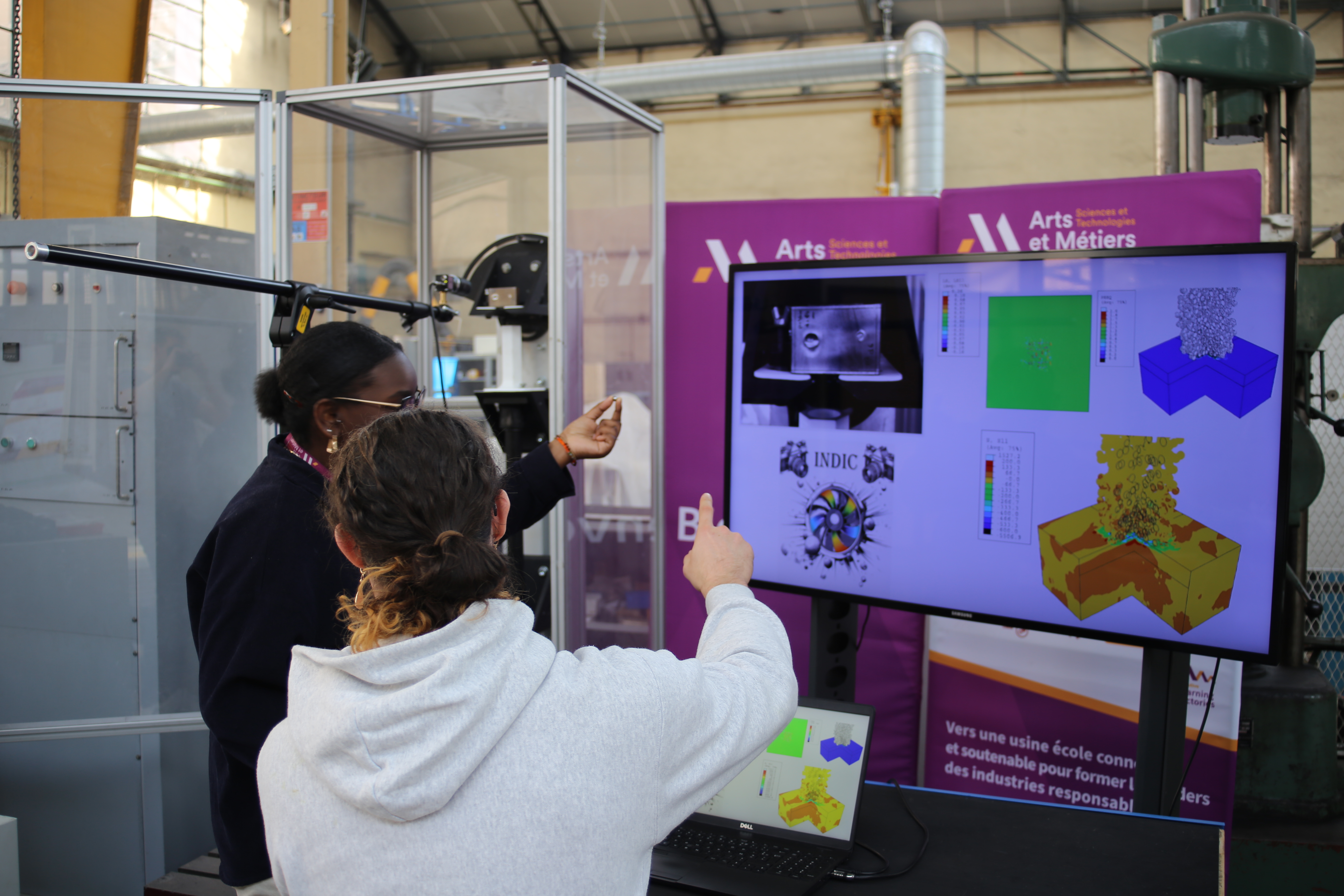: Réalisation d’essais d'impact avec suivi par corrélation d’images numériques et comparaison avec la modélisation