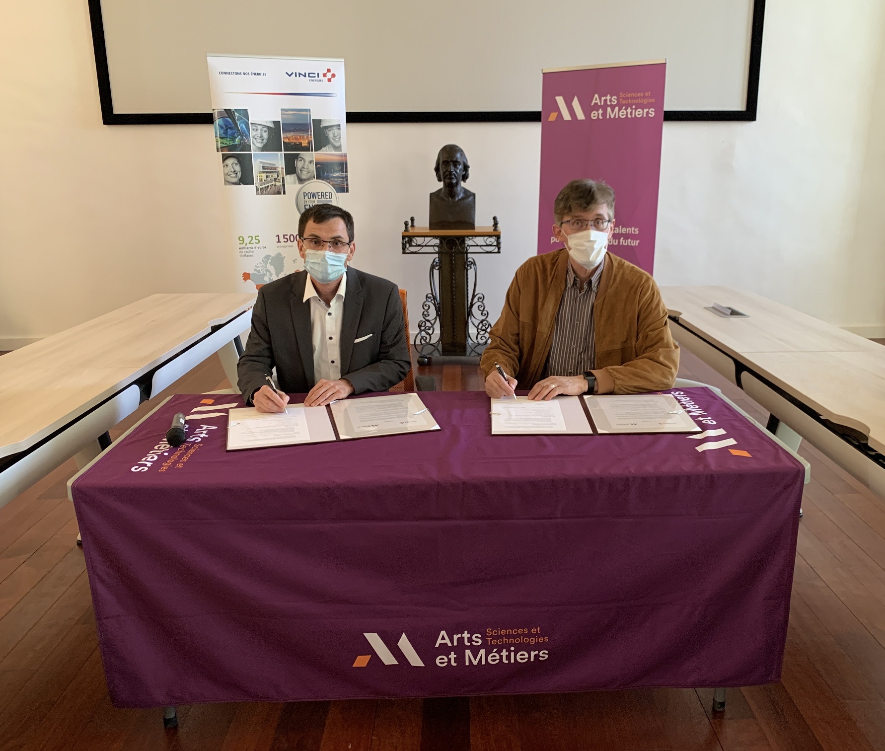 Signature Ph Collot F petitbois