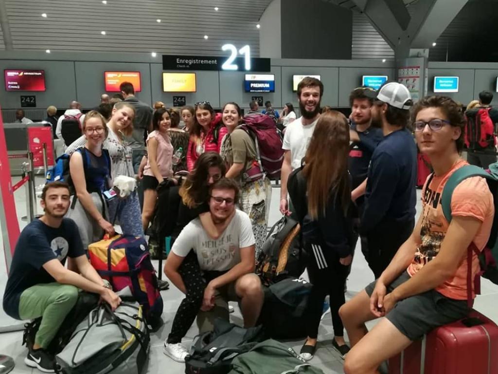 L'équipe prête à partir