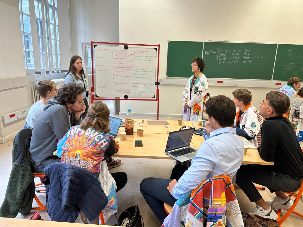 Restitution à mi-parcours devant les ingénieurs Capgemini