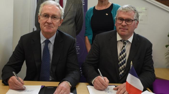 L’Université de Bristol et Arts et Métiers ont signé un accord cadre devant l’Ambassadeur de France en Grande Bretagne