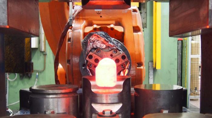 Forgeage libre sur la plateforme technologique Vulcain du campus Arts et Métiers de Metz