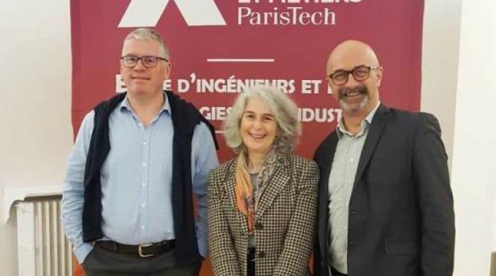 Marie-Claude Bonnet, entourée de Xavier Kestelyn et de Xavier Dufresne.