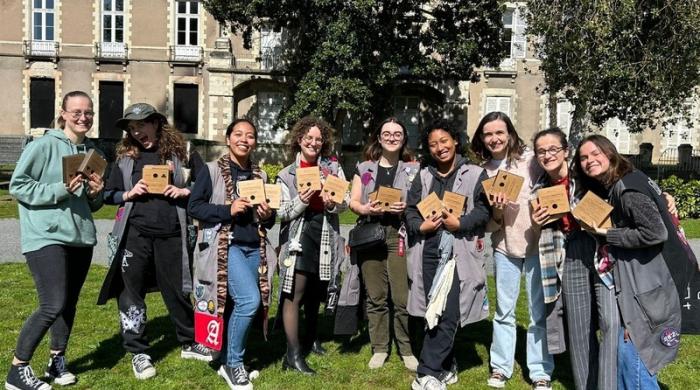  près de 1 000 culottes périodiques ont été distribuées aux étudiantes dans tous les campus ARTS ET METIERS