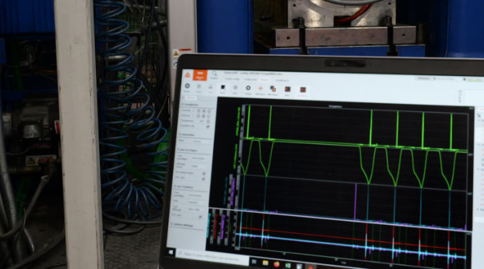 Les capteurs installés sur les systèmes de production récoltent et stockent de nombreuses données.